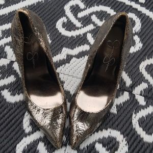 Silver crackle Jessica Simpson heels size 7